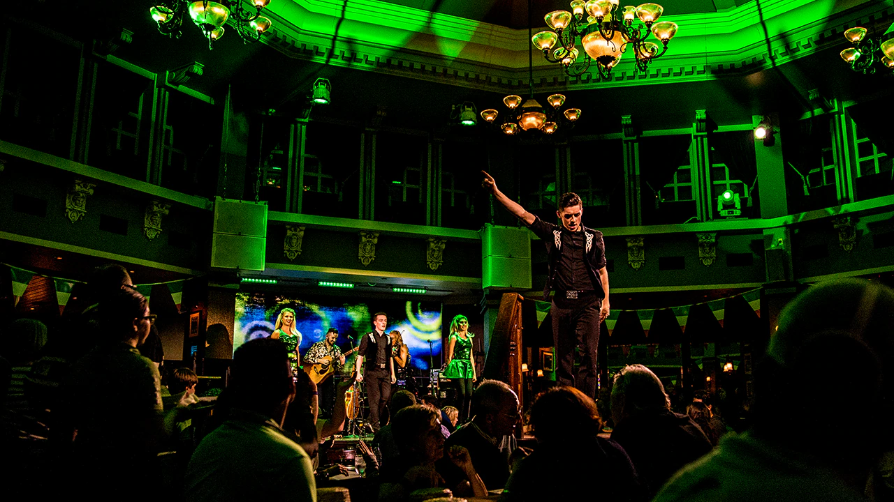 2022-WDW-Raglan-Road-St-Patrick-Day-Festival-March-11-17