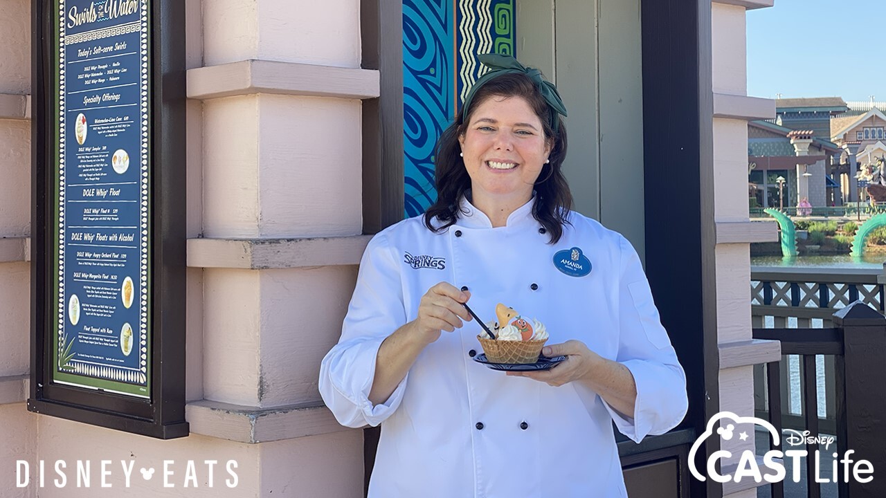 Disney Eats: Pineapple Cupcake Inspired by DOLE Whip Recipe blog header