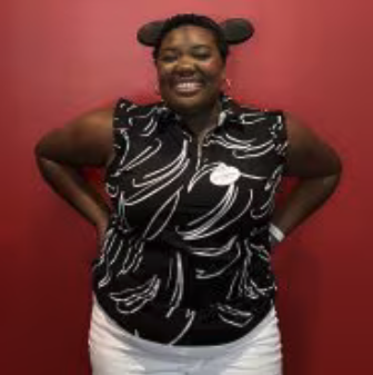 Alexandra Redrick Headshot