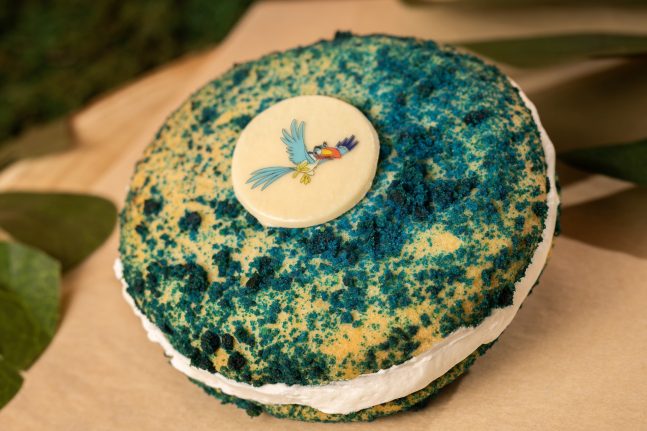Disney’s Animal Kingdom Theme Park - "Lion King" 30th anniversary - Zazu Ice Cream Sandwich