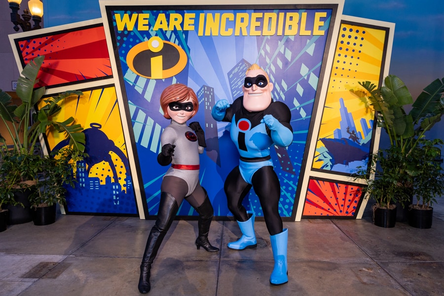 Mr. Incredible and Elastigirl from 