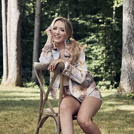 emily-ann-roberts-headshot