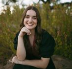 Hannah Morris Headshot