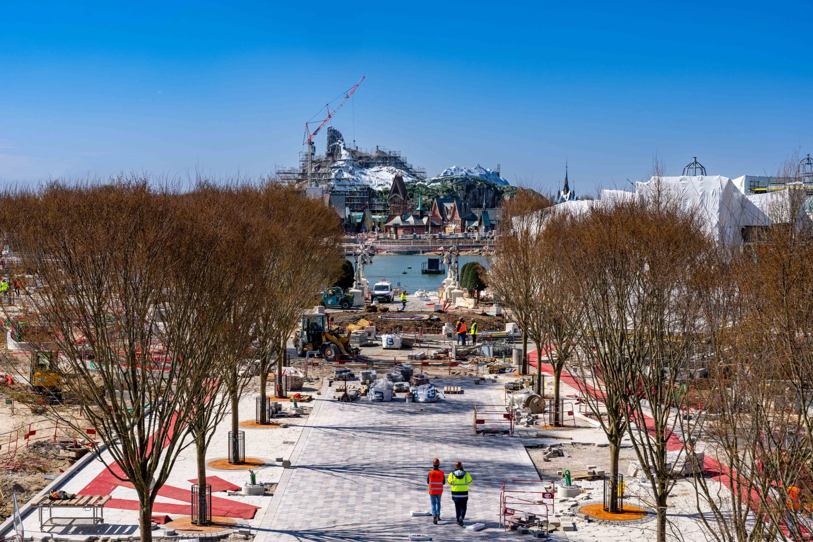 Disneyland Paris Releases Construction Updates: Disney Adventure World and More - World of Frozen