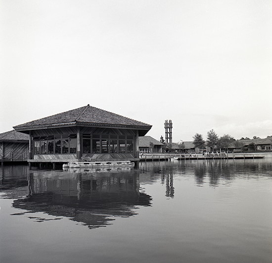 Lake-Buena-Vista-Walt-Disney-World-1975