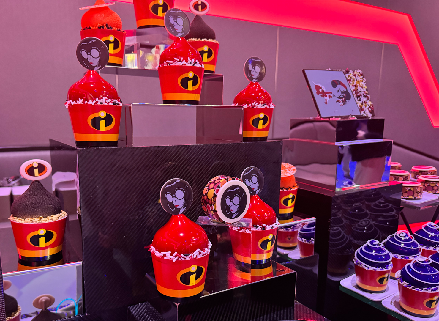 Edna Á La Mode Sweets