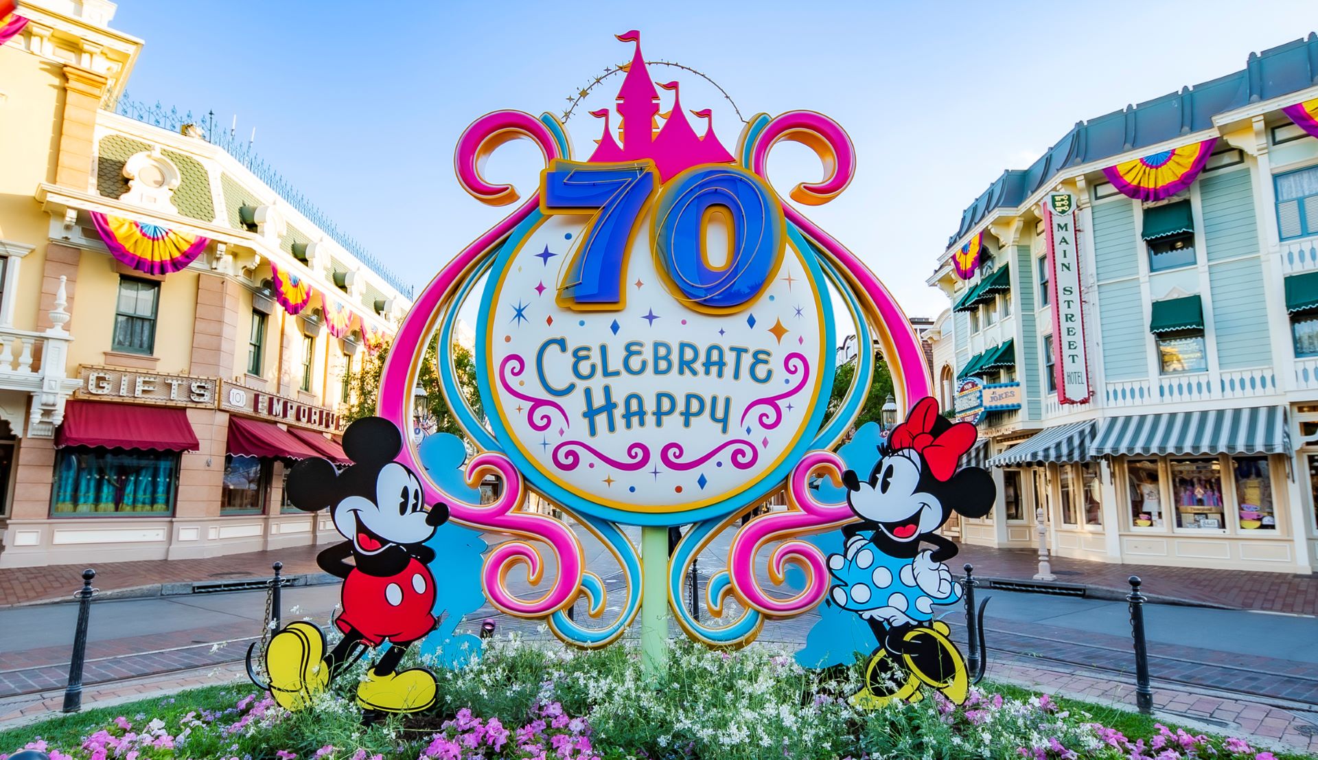 Guide to the 70th Anniversary at Disneyland Resort