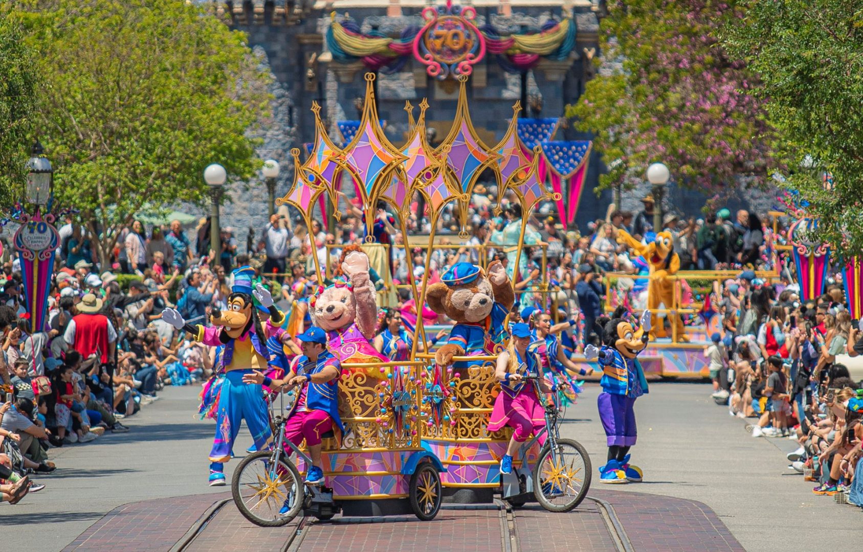 Guide to the 70th Anniversary at Disneyland Resort