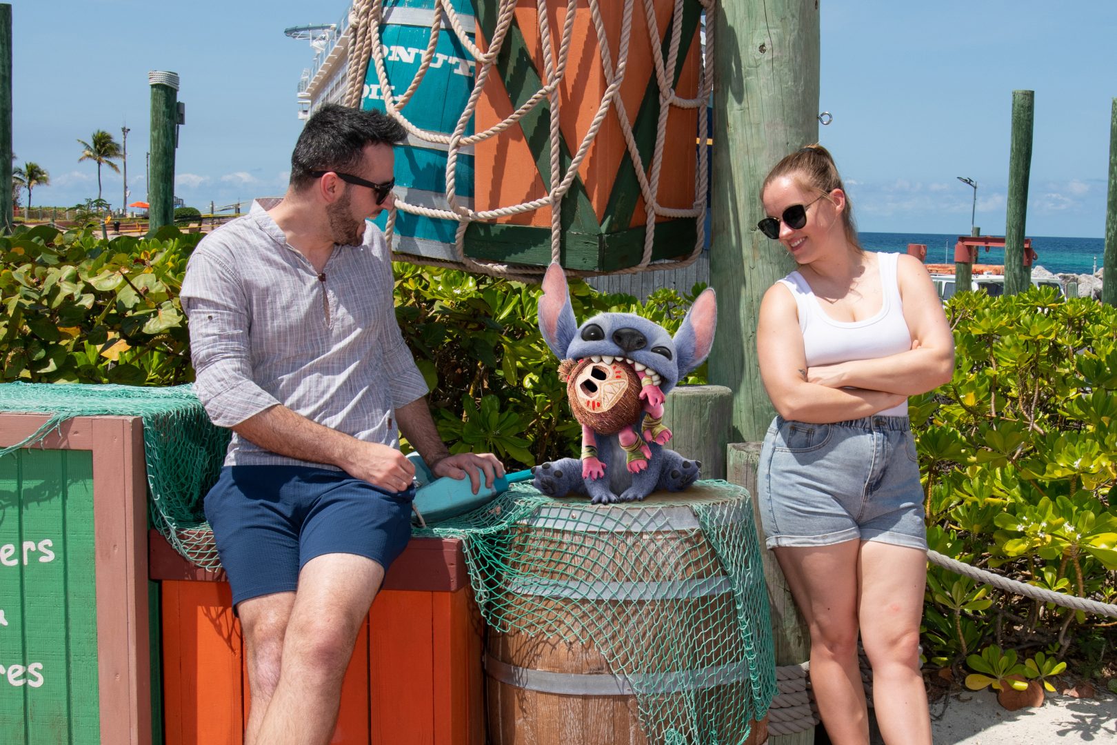 DCL Magic Shot with Stitch_2