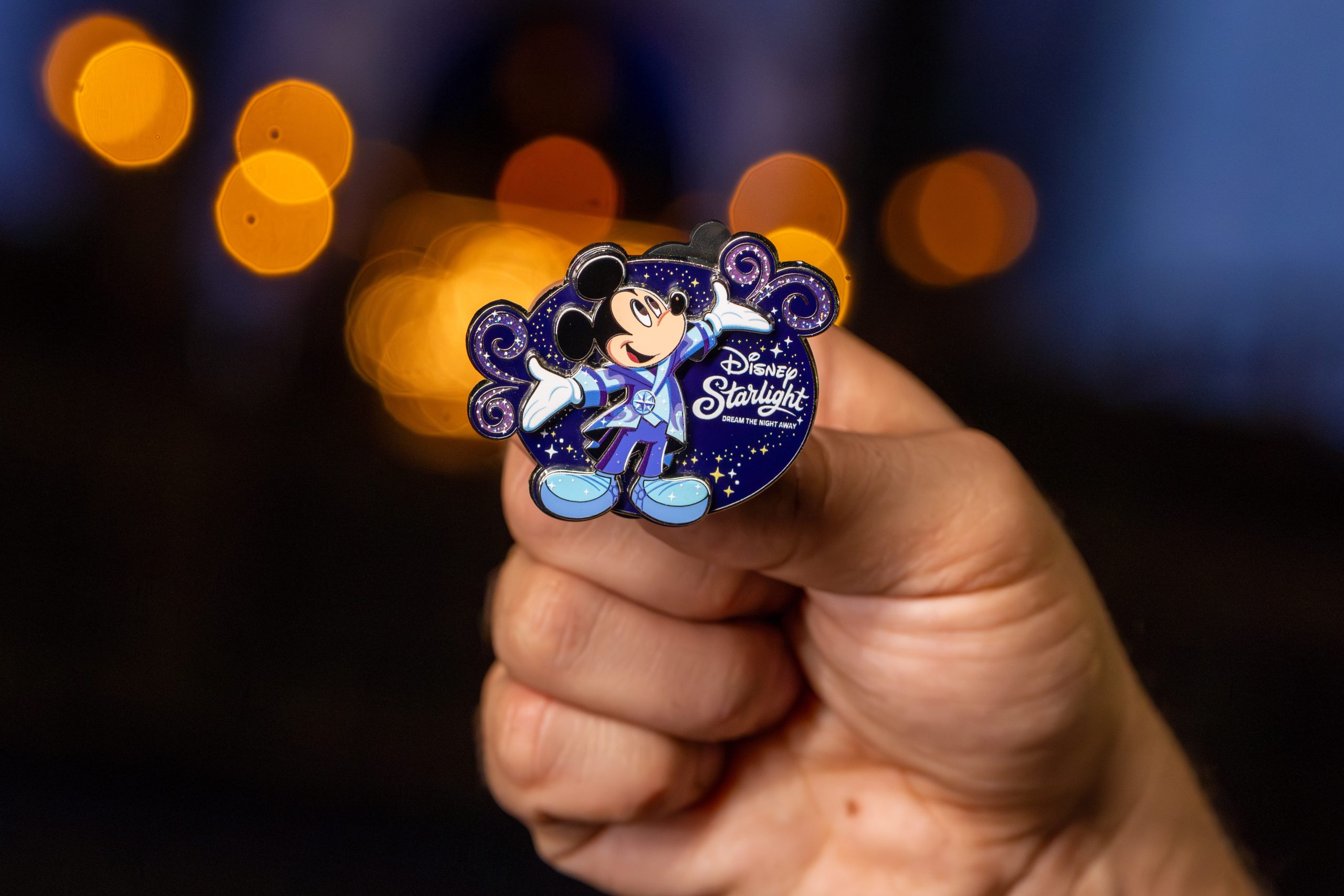 “Disney Starlight” Disney Pin Merch