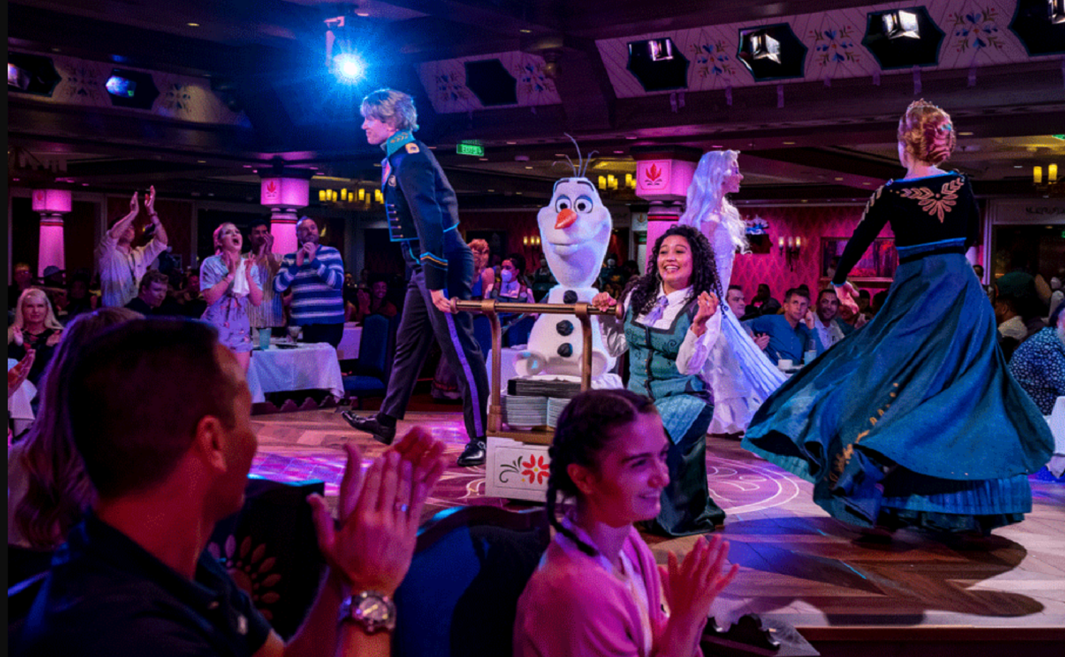 arendelle frozen dinner show disney wish