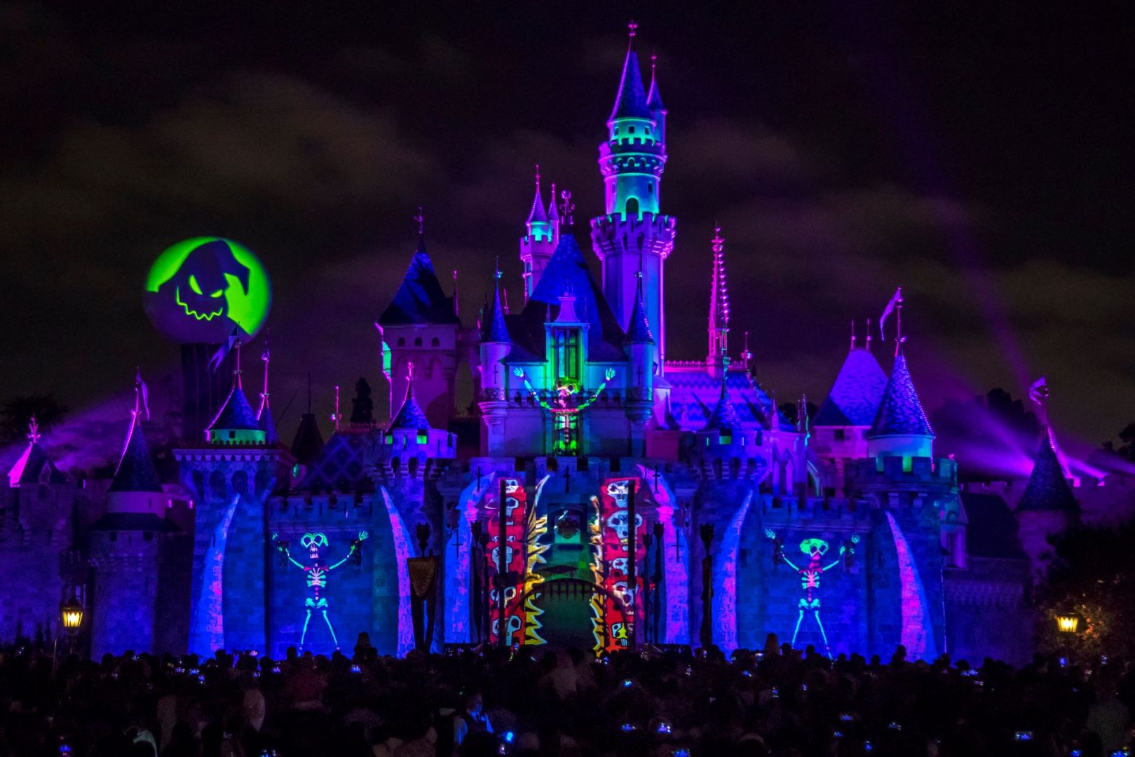 2025 Halloween at Disneyland: Oogie Boogie Bash Dates and More