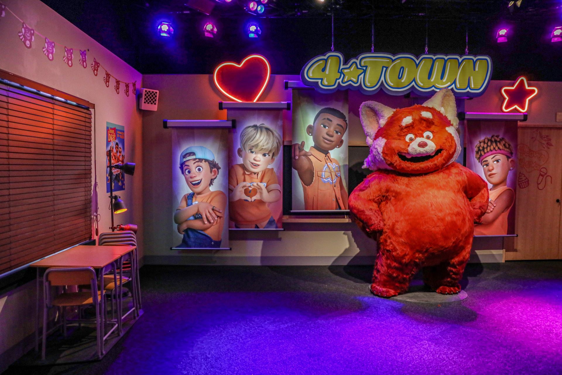 Summer Kicks Off at Shanghai Disney Resort