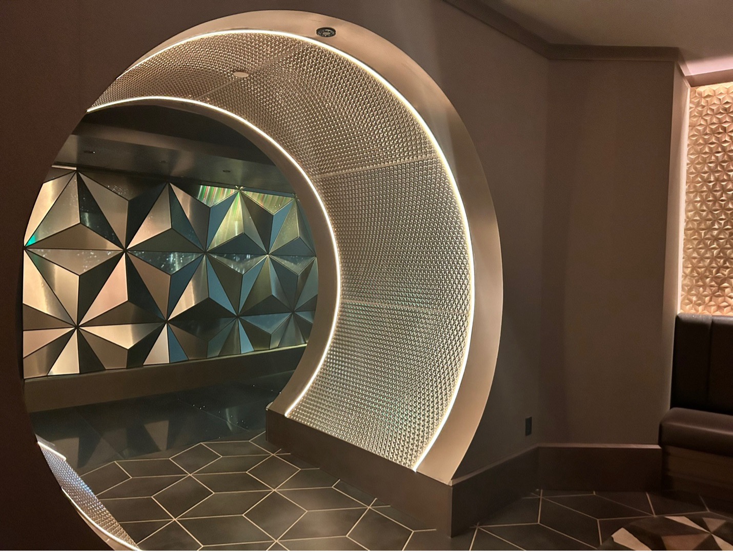 Looking ahead to the Spaceship Earth facade from the GEO-82 lounge lobby