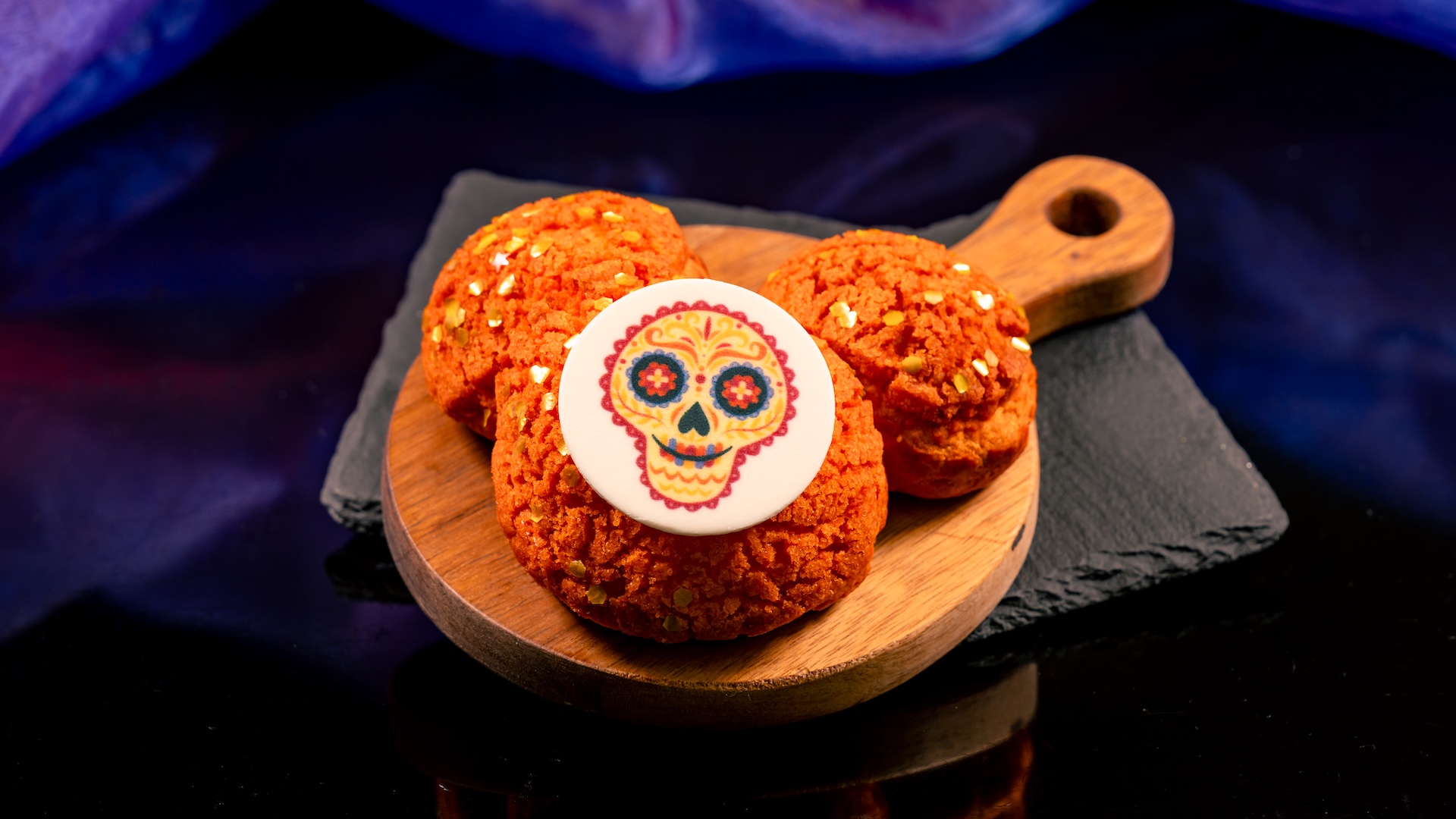 Mickey-shaped Pumpkin Salted Dulce Cream Puff