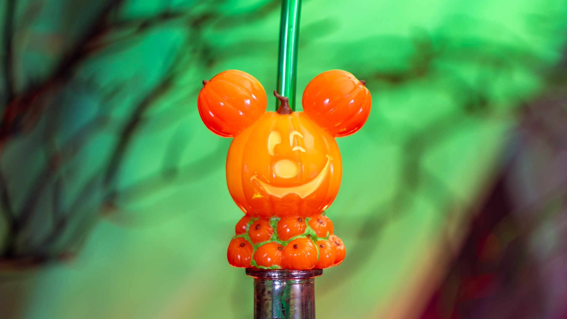Winky Mickey Mouse Pumpkin Bottle Topper