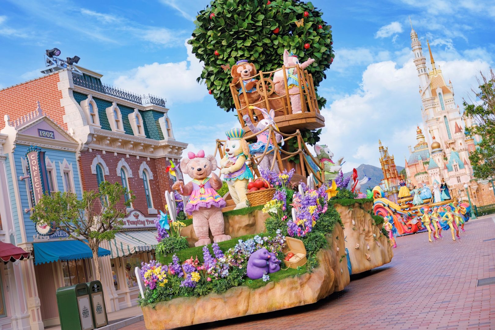 HKDL 20A Friendtastic Parade Duffy Float