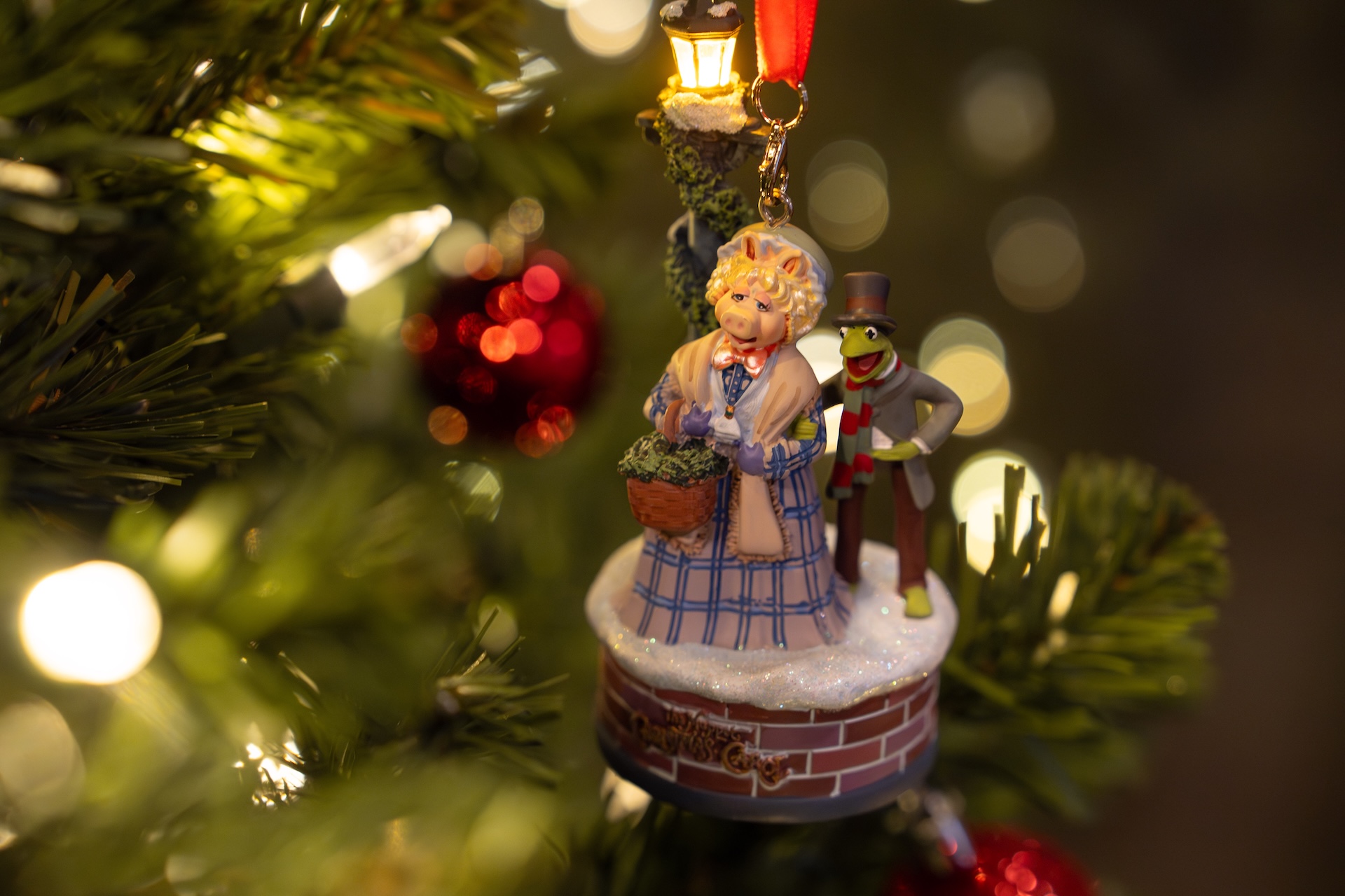 2025 Disney Holidays Merchandise Preview Muppets Ornament