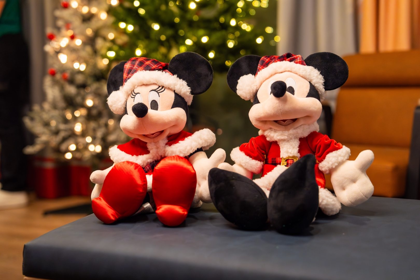 2025 Disney Holidays Merchandise Preview Mickey and Minnie Plush