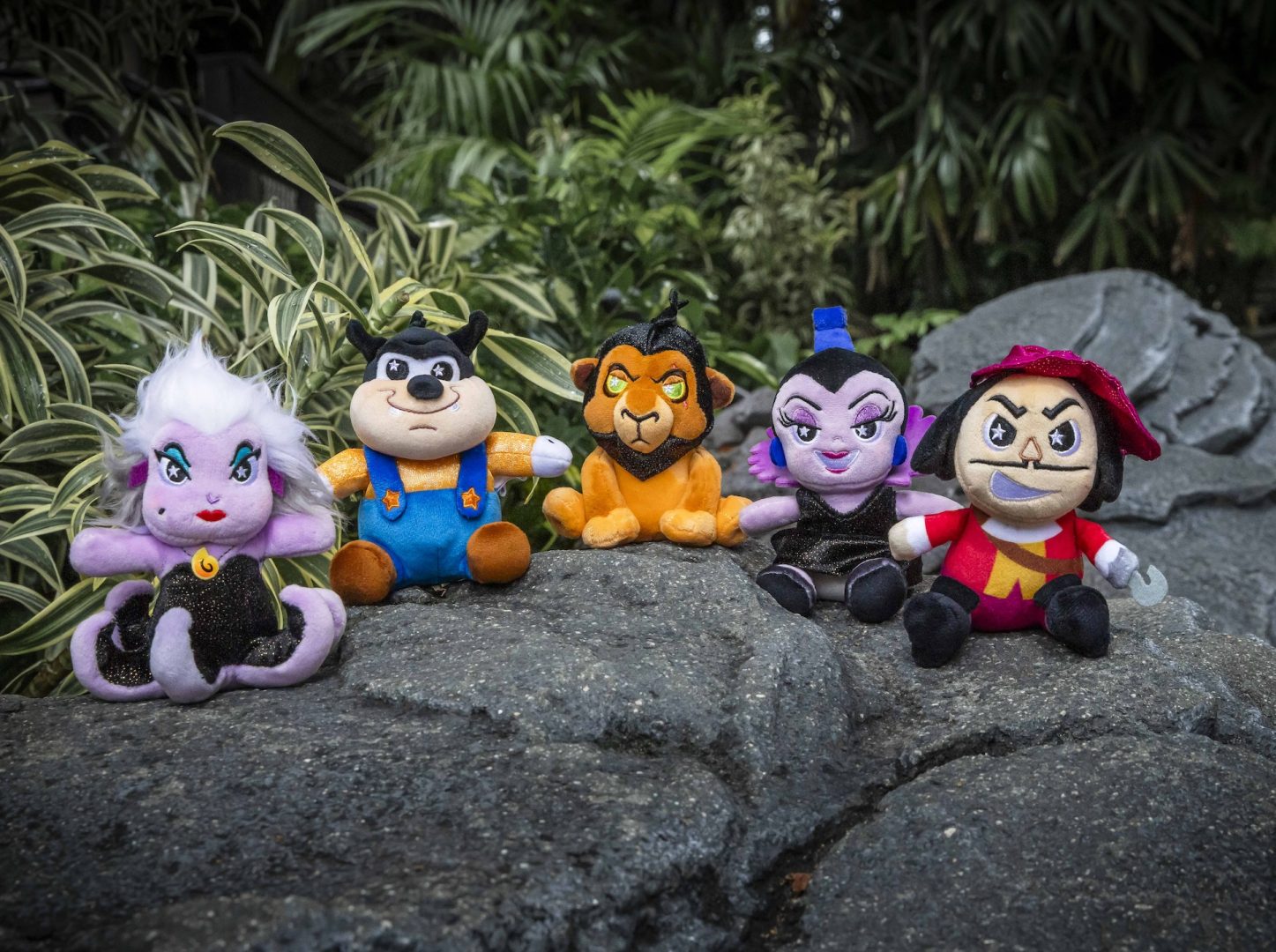 Disney New Plush Products Wishables Shimmer Collection Villains