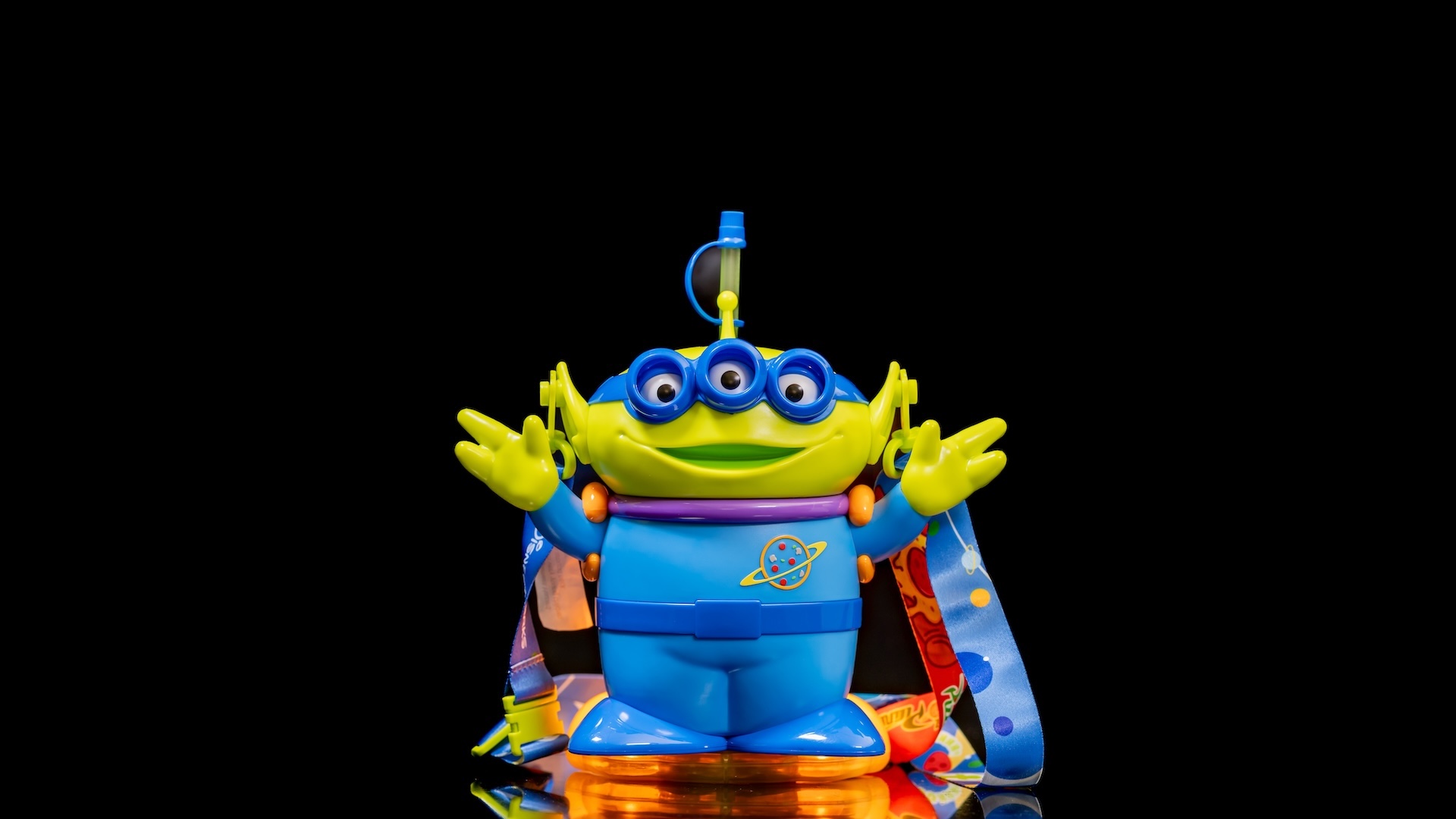 Disney Eats New Novelties Little Green Men Toy Story Sipper