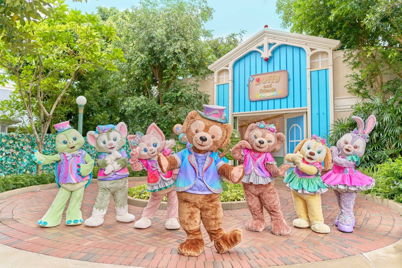 Duffy and Friends at Hong Kong Disneyland