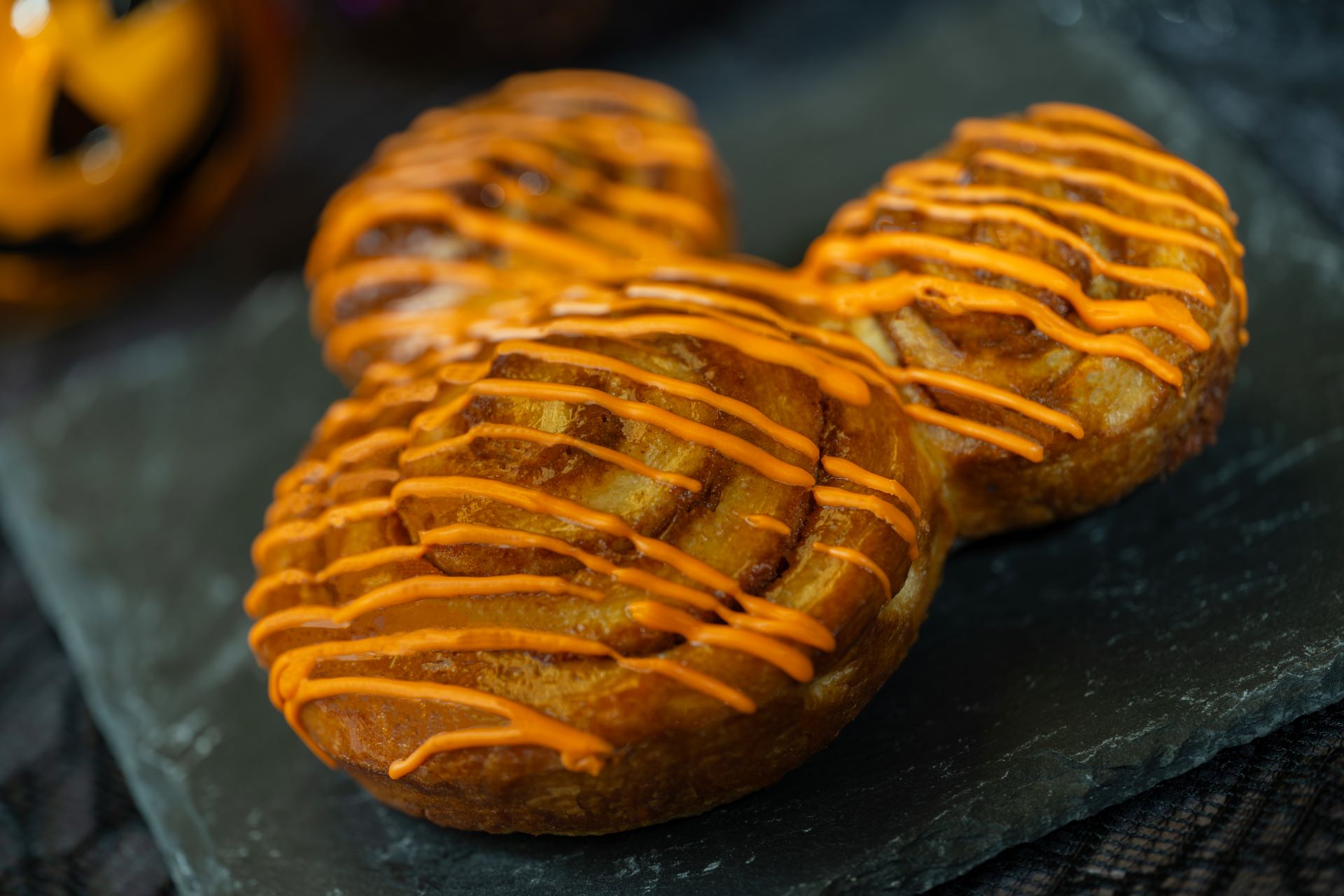 Mickey Cinnamon Roll Walt Disney World Halloween