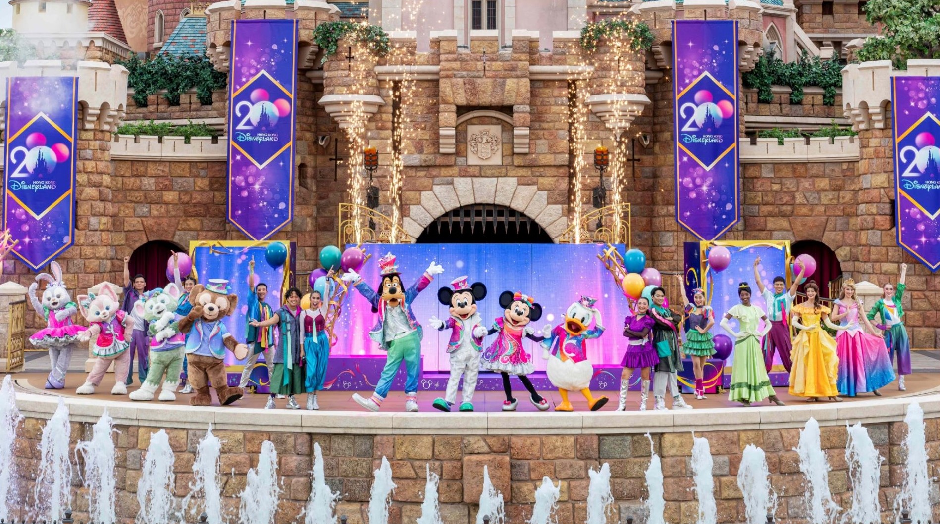 Why You Should Visit Hong Kong Disneyland Now