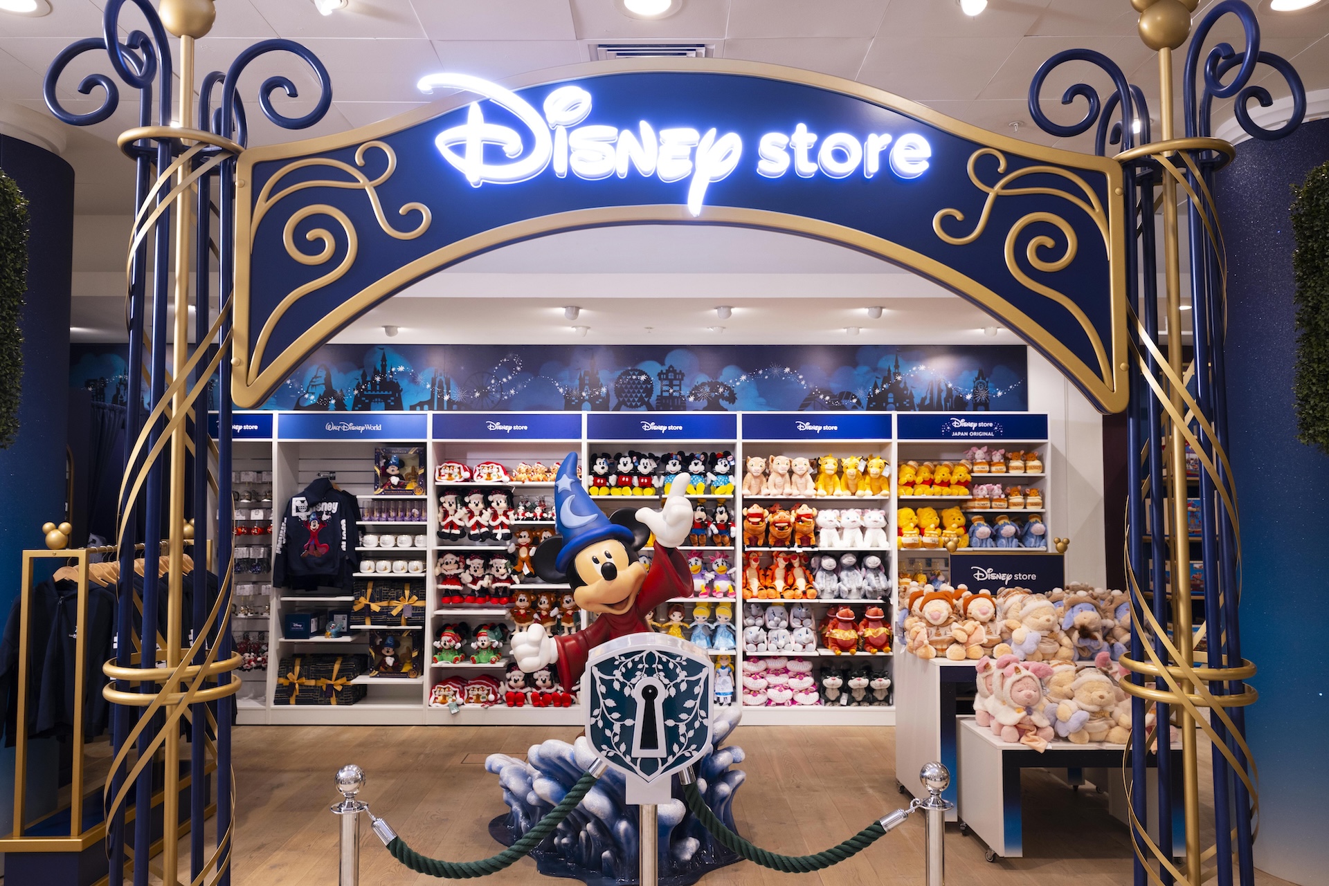 2025 Selfridges & Disney A Most Magical Christmas Collaboration Disney Store
