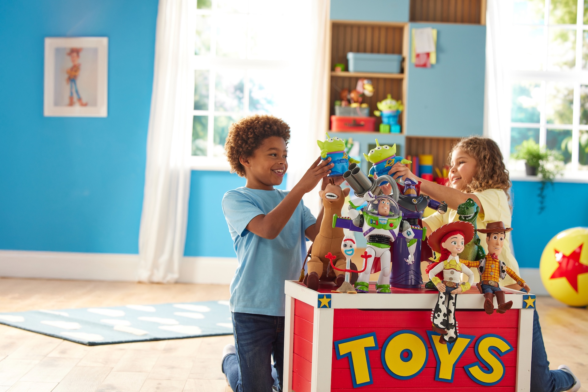 Disney Store Top Holiday Toy Picks Toy Story Action Figures