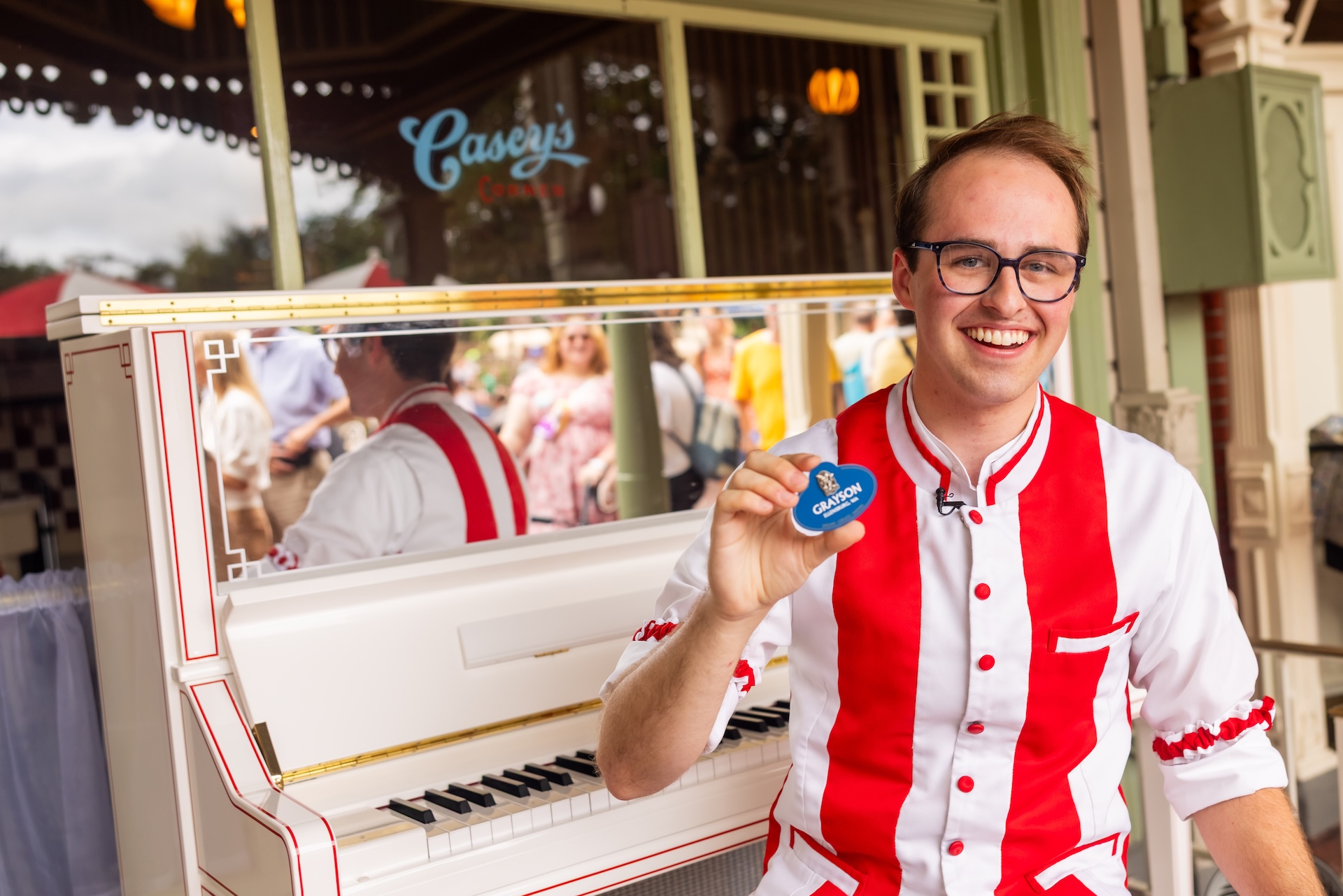 Walt Disney World Magic Kingdom Piano Player Grayson Legacy Award