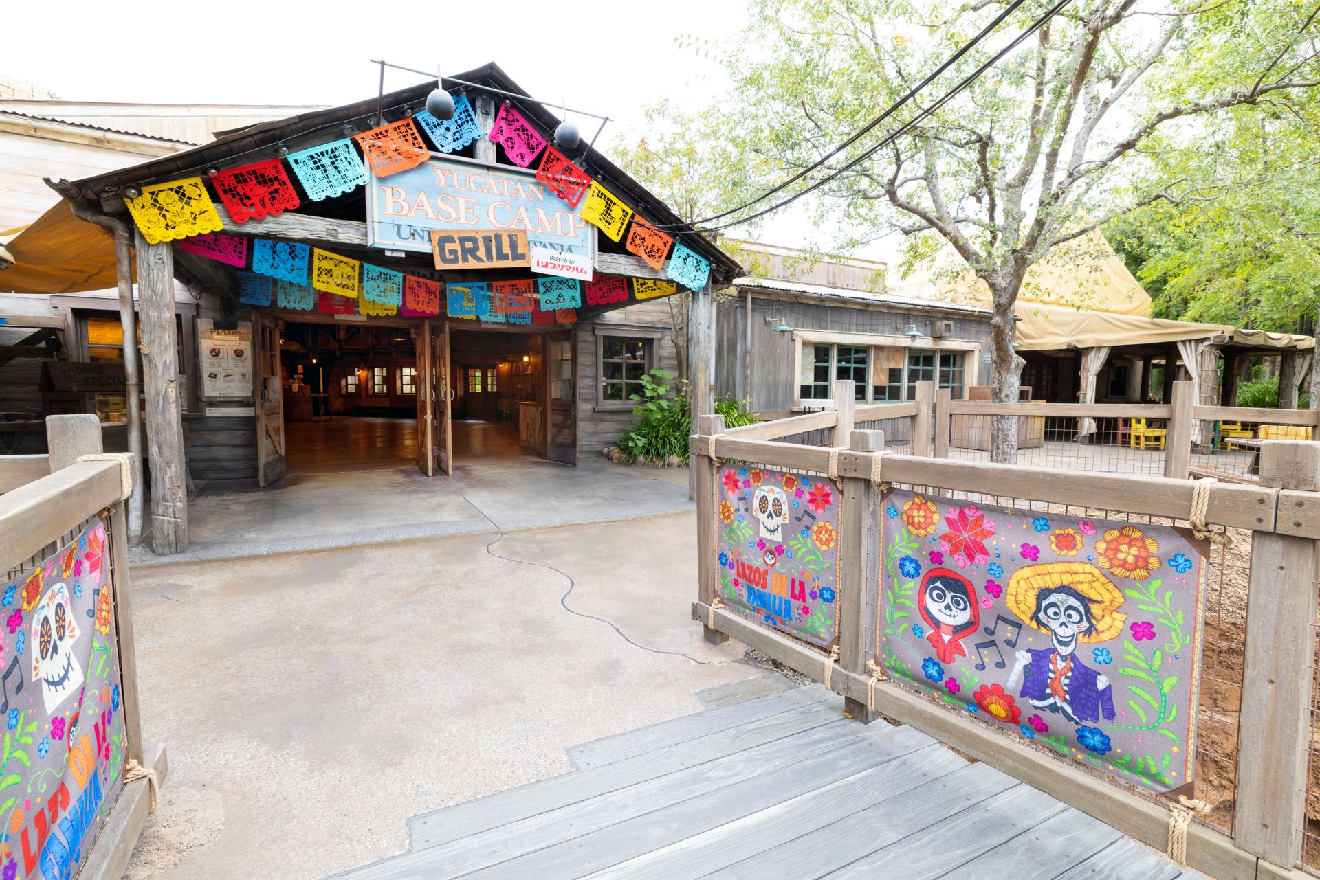 Coco-themed Food and Beverage at Tokyo DisneySea