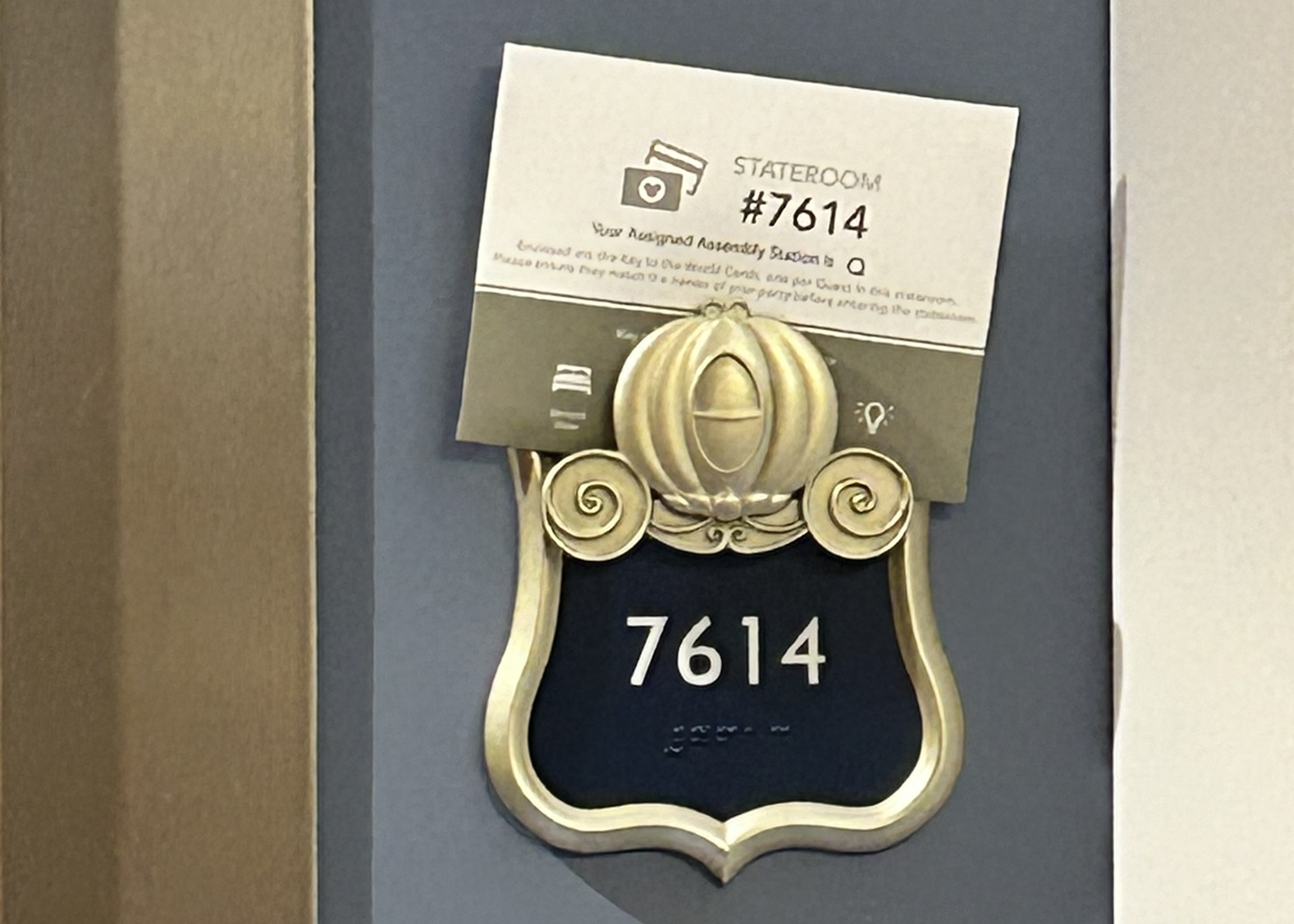 Disney Wish Pumpkin Carriage Extender