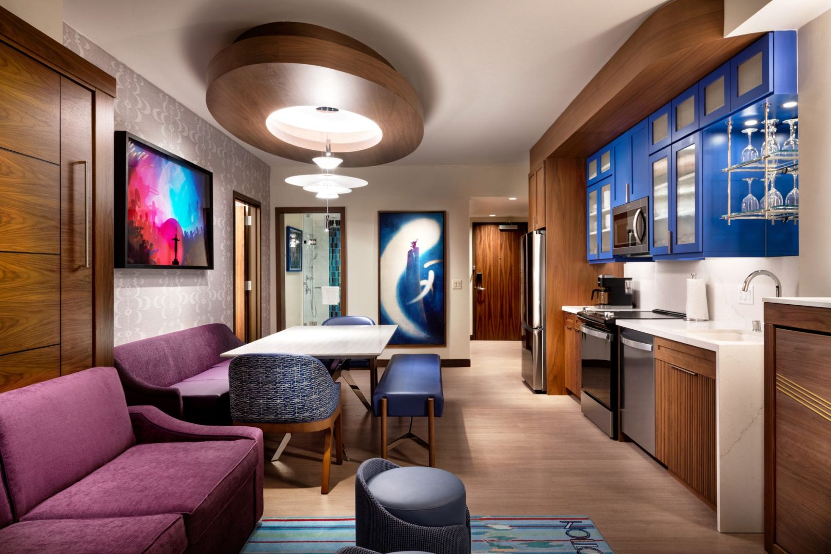 The Villas at the Disneyland Hotel Room