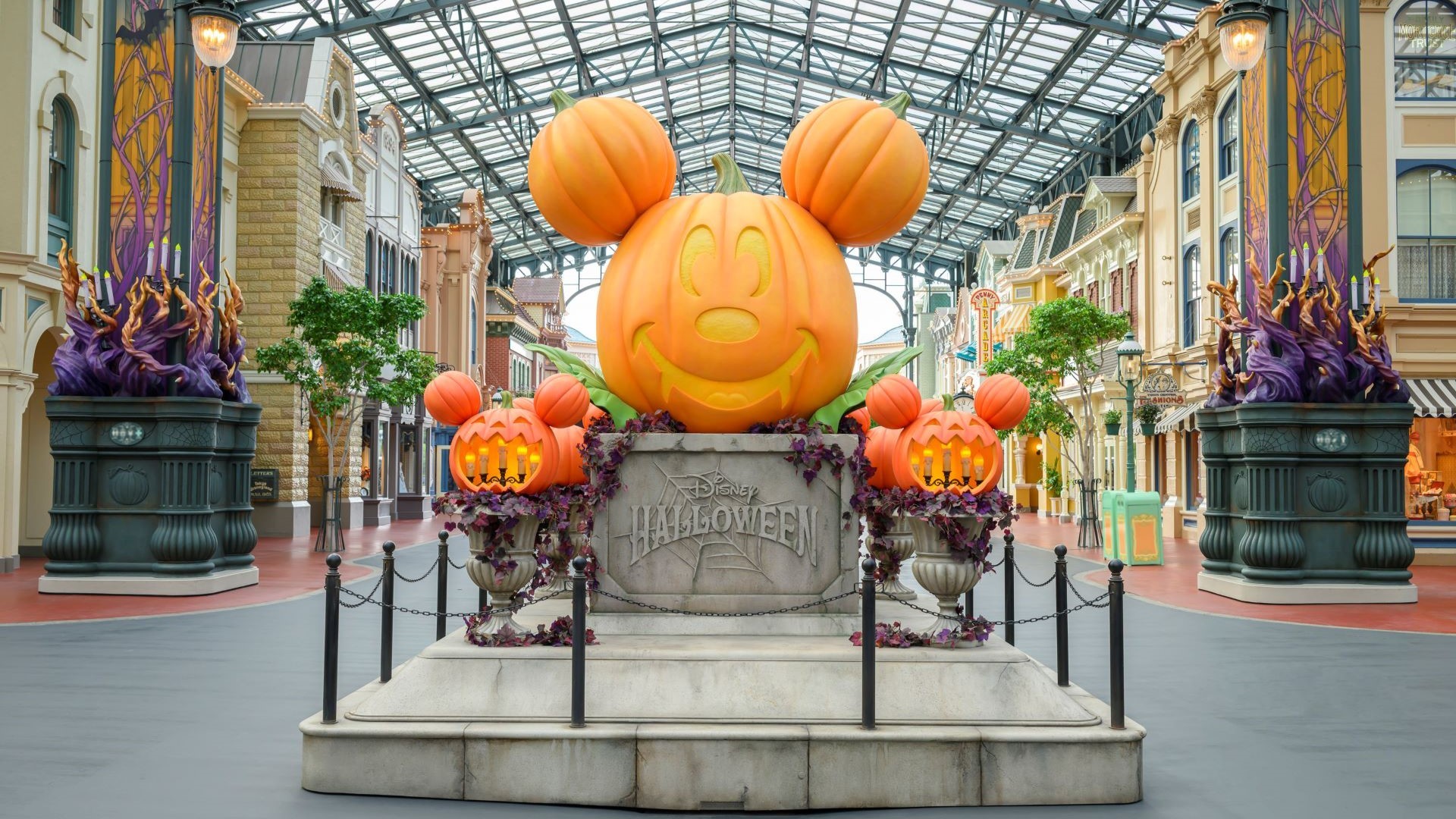 Tokyo Disney Resort Halloween 2025