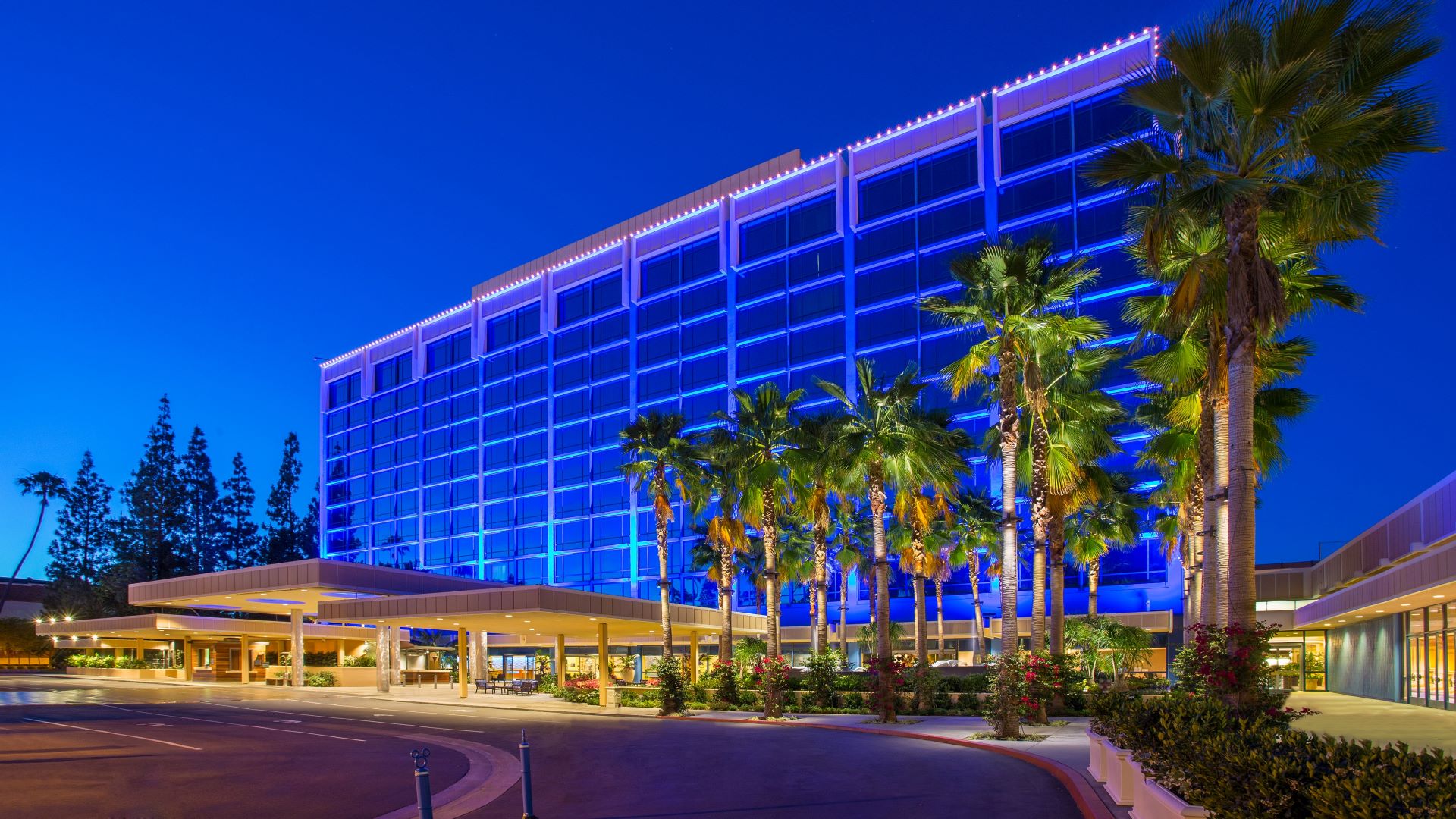 Disneyland Hotel Exterior