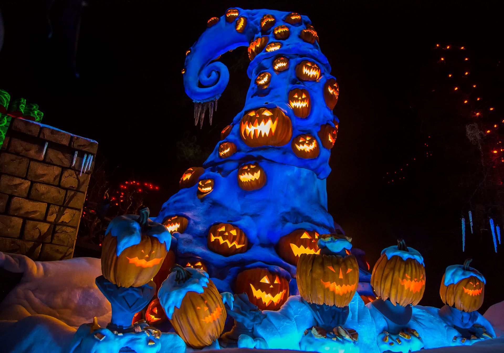 Haunted Mansion Holiday at Disneyland