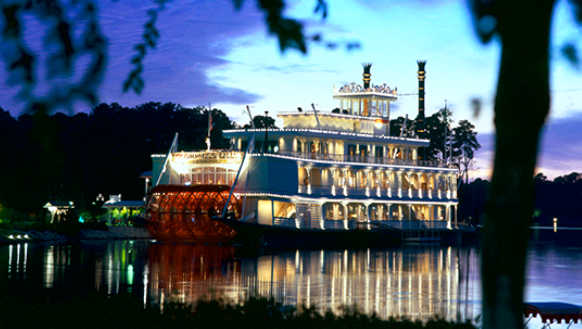 Lake Buena Vista Village Riverboat