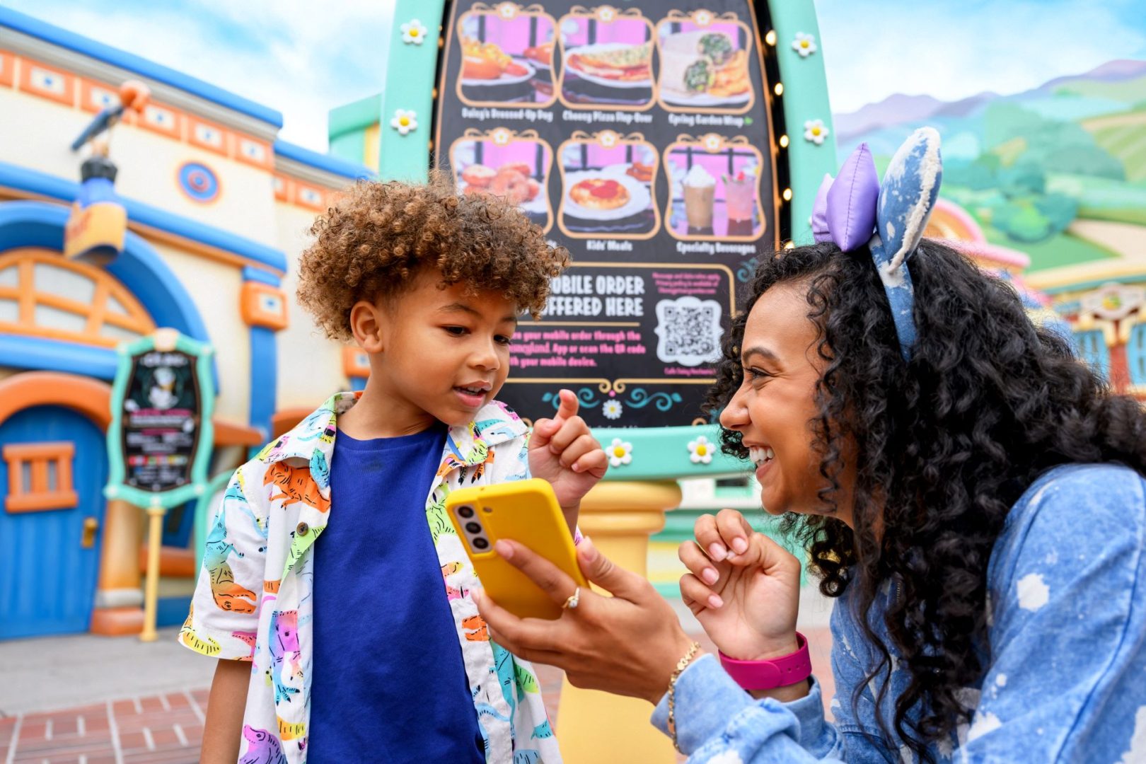 Using the Disneyland App at Disneyland Resort