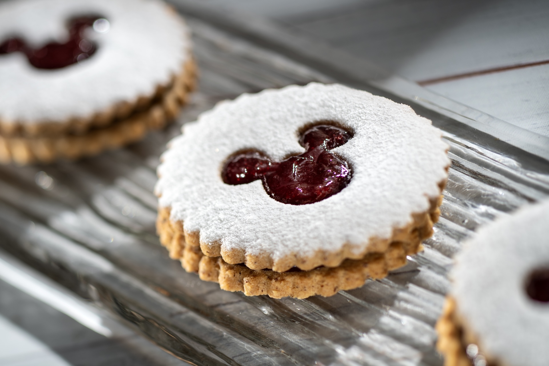 Hazelnut Linzer Cookie with raspberry jam