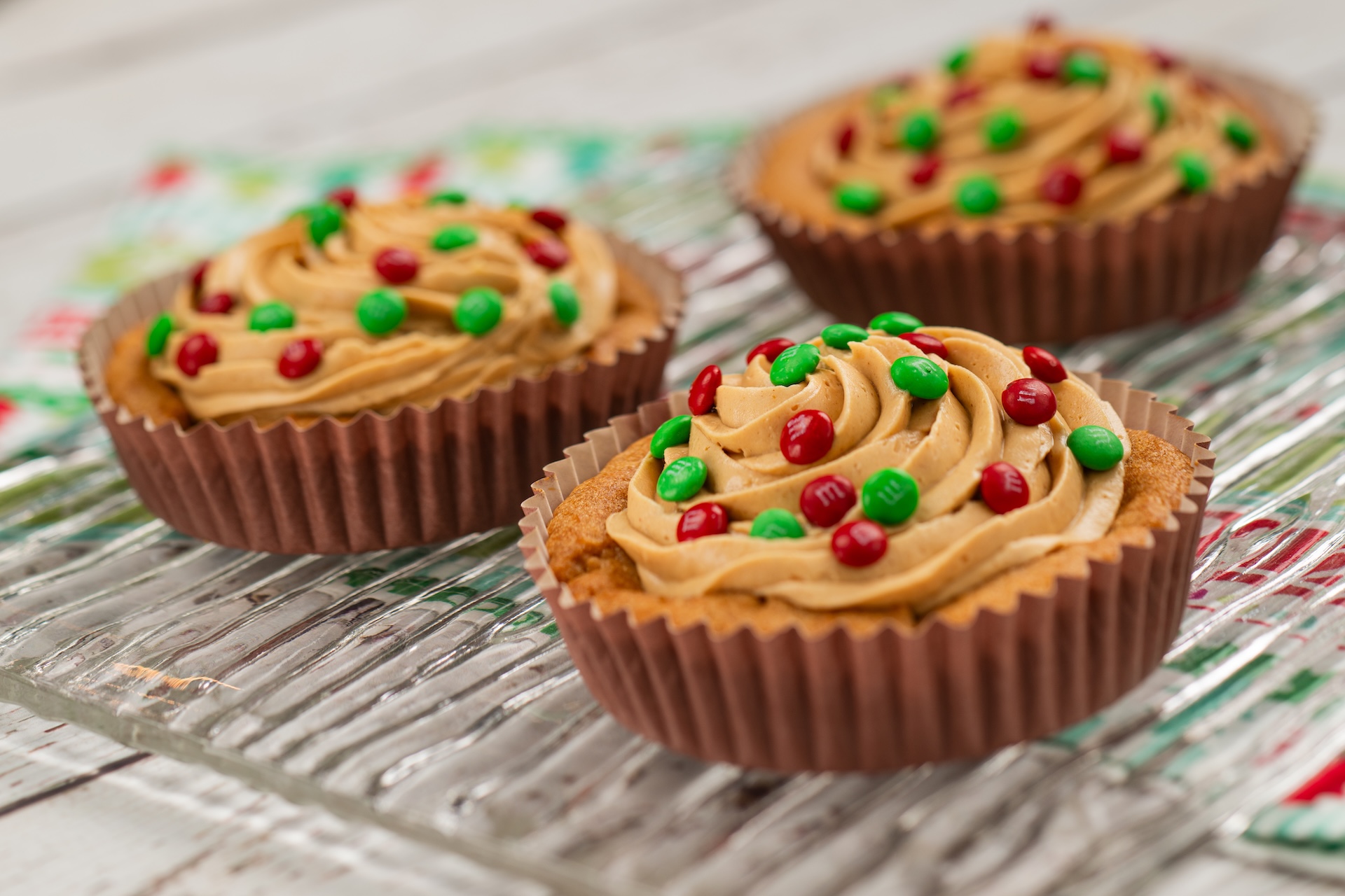 Peanut Butter Cookie featuring M&M’S Minis Milk Chocolate Candies Holiday Blend
