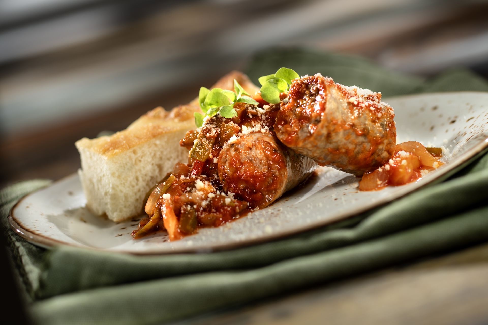 Salsiccia e Peperoni: Sweet sausage, roasted peppers, and focaccia (New)