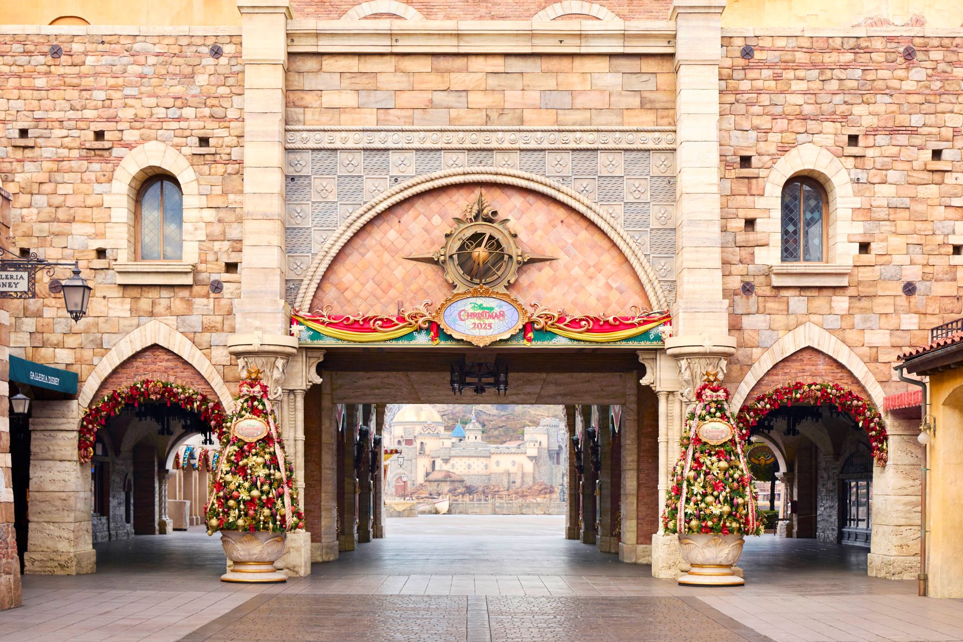 Holiday Decor at Tokyo Disney Resort 2025
