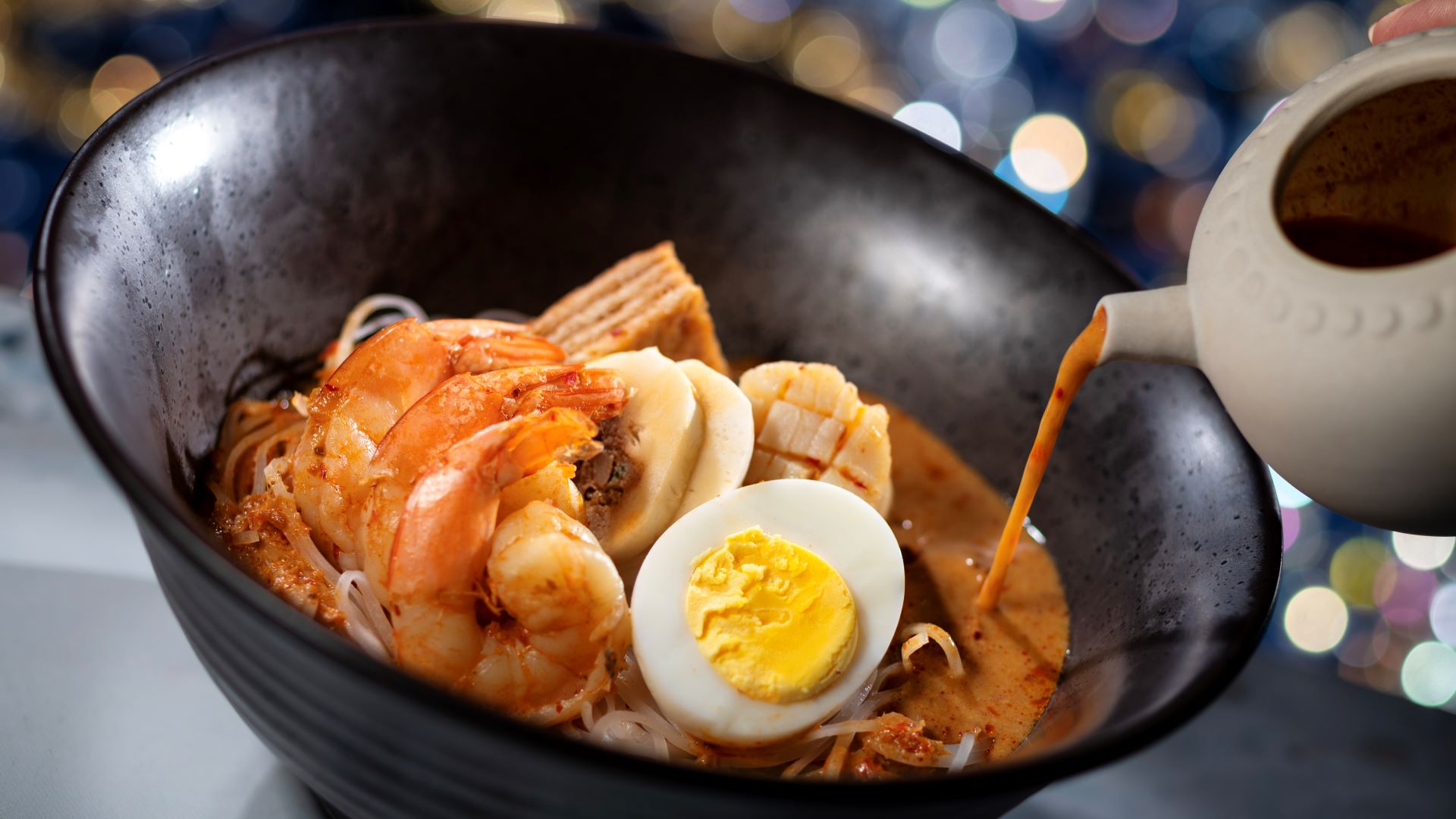 Laska Lemak on the Disney Adventure