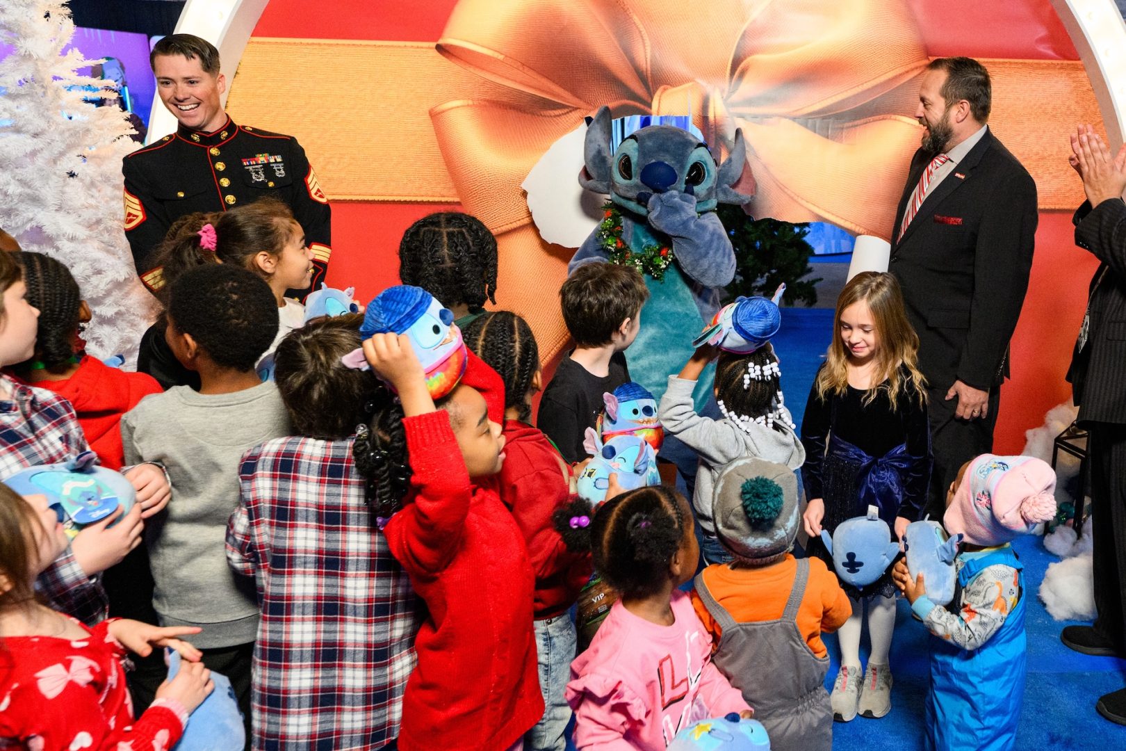 A Memorable Holiday Experience for Families in Detroit with Stitch