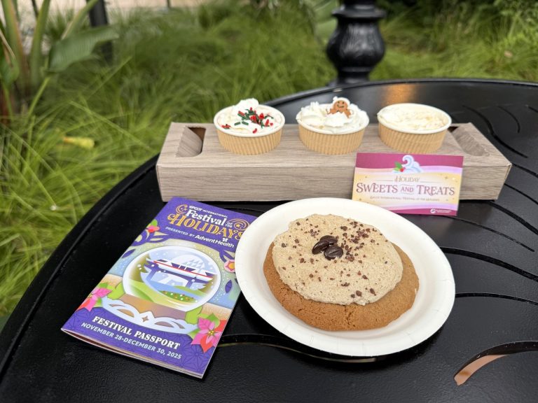 Holiday Cookie Stroll at EPCOT International Festival of the Holidays Coffee-Mocha Cookie