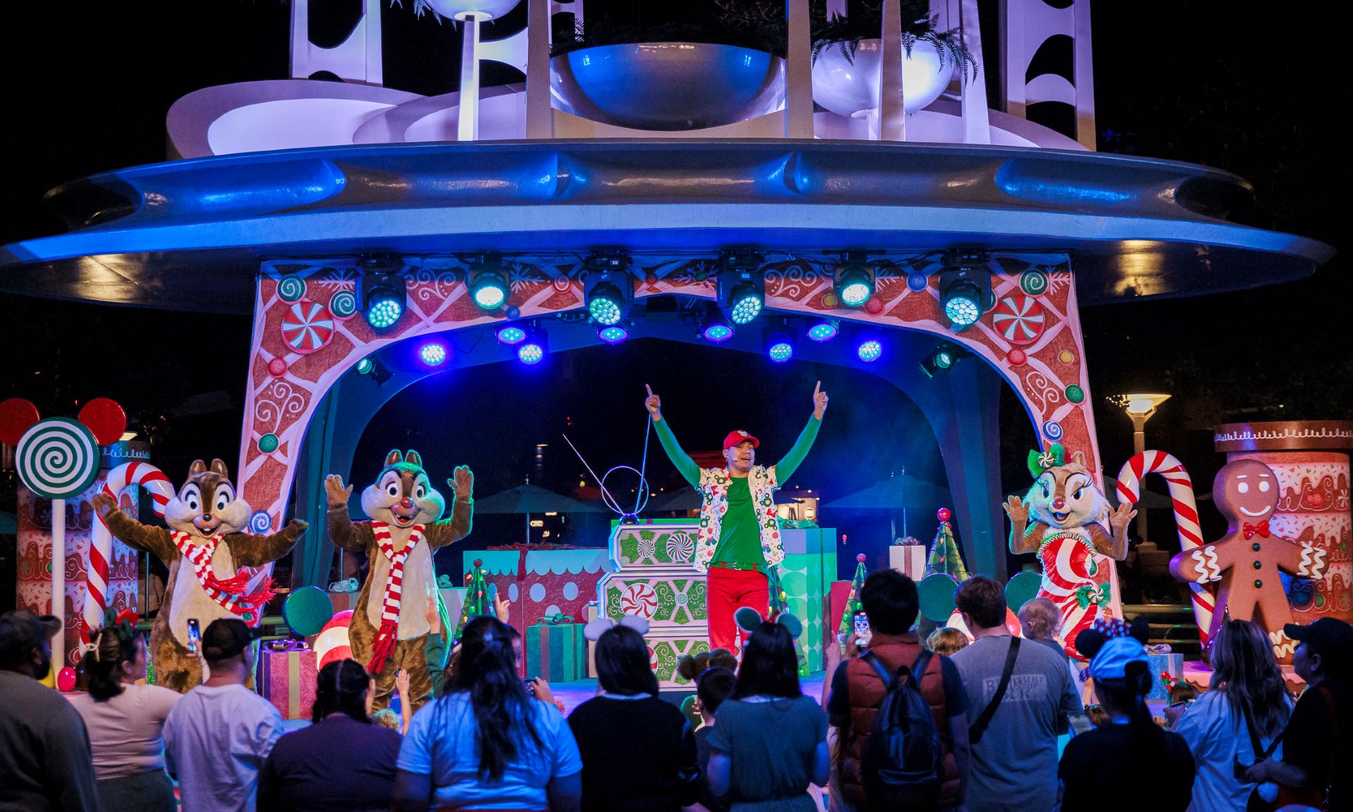 Disney Holiday Dance Party in Tomorrowland