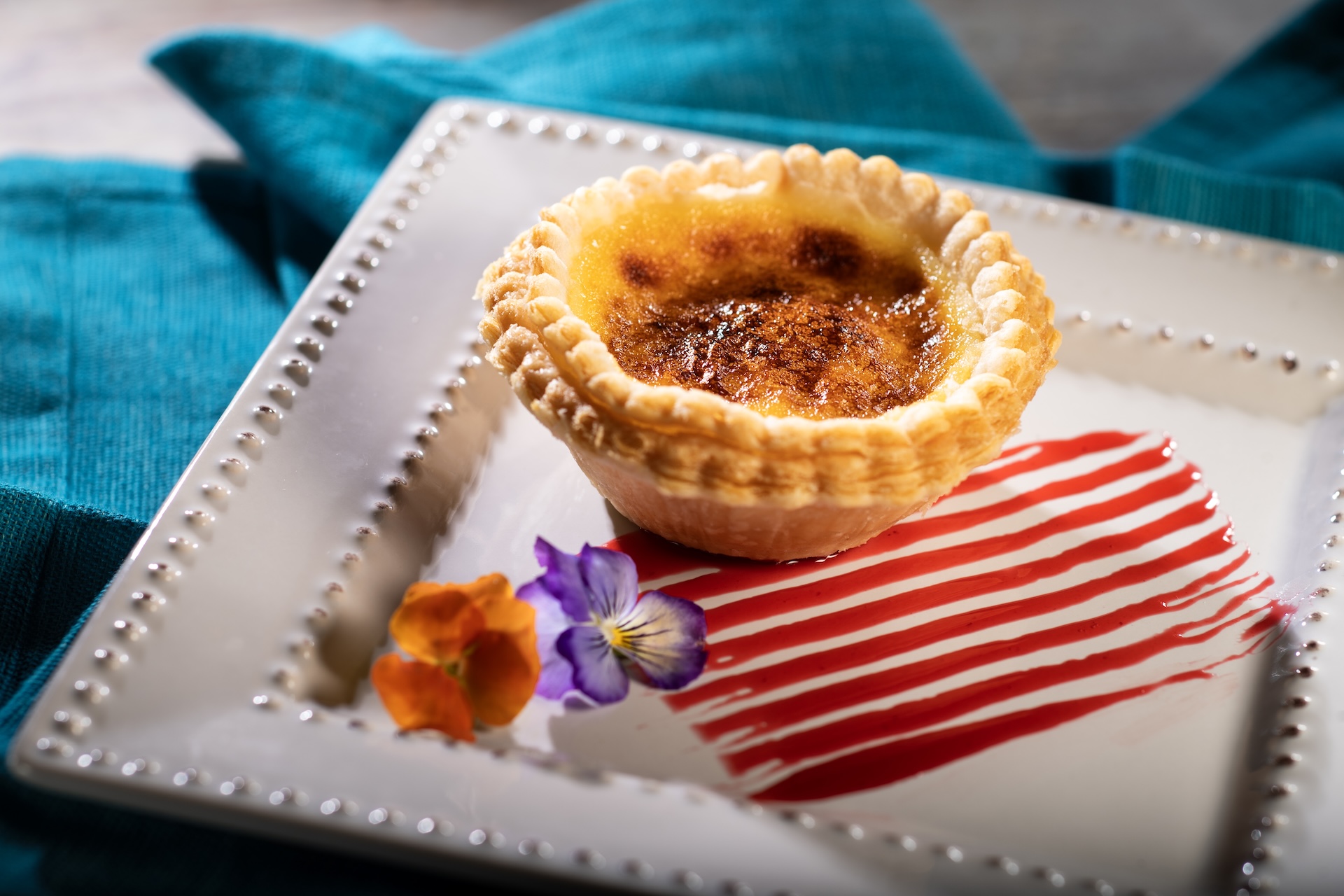 Egg Tart: Hong Kong-style egg custard tart